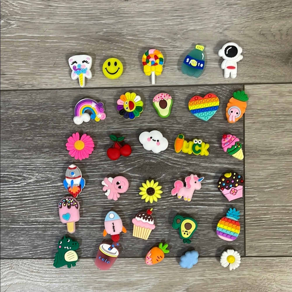 Colorful Shoe Charms Set